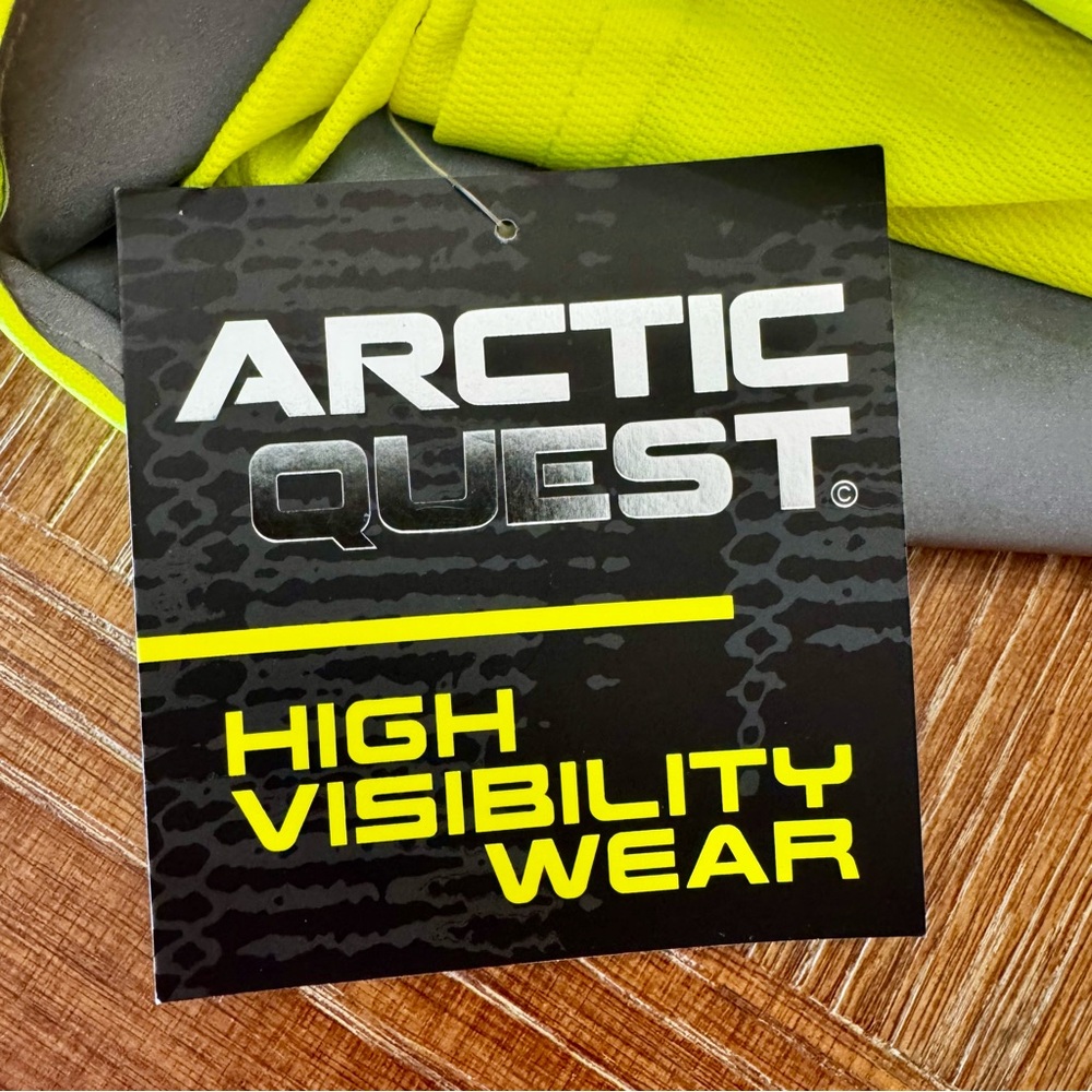 NWT Arctic Quest day glow yellow high visibility t shirt M - Picture 4 of 10